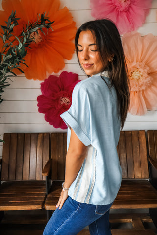 Coastline Charm • Blue