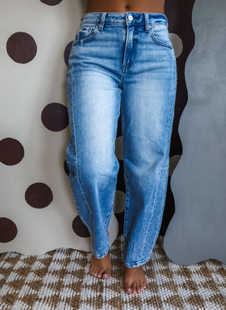 Remi High Rise Barrel Leg • Light Wash