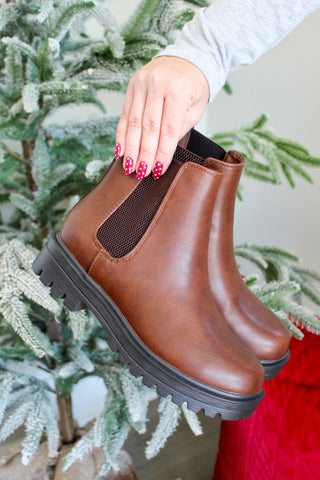 Libby Chelsea Boot • Dark Brown
