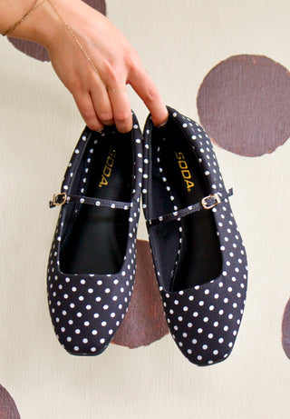 Piper Polka Dot Flat • Black