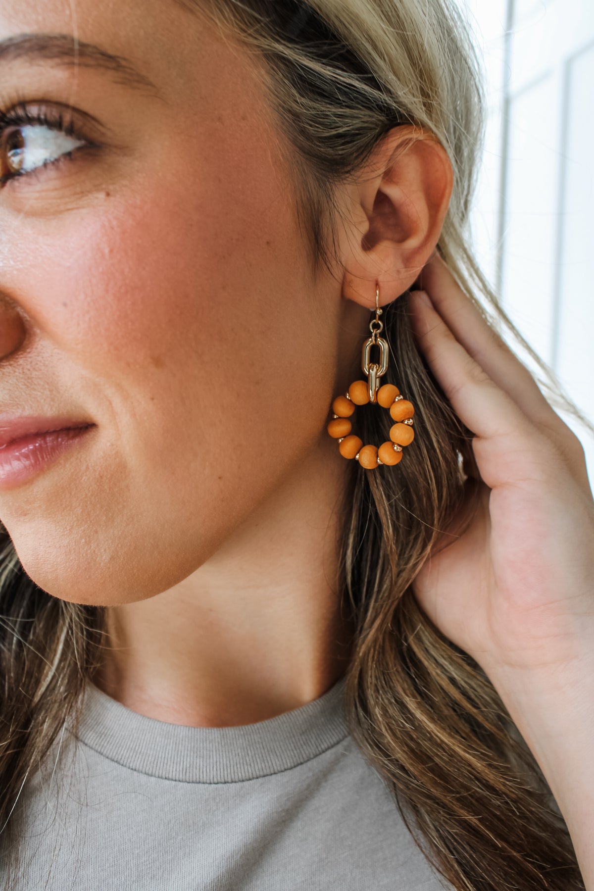 Harvest Beauty Earrings • Pumpkin