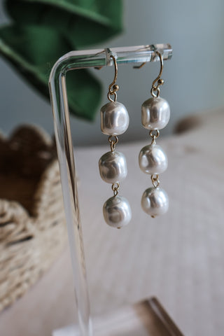 Deep Dive Pearl Earrings • Gold