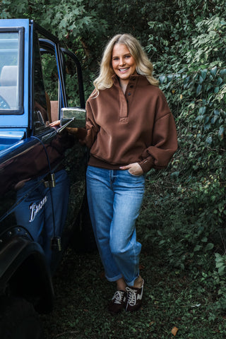 Aspen Snap Button Pullover • Chocolate