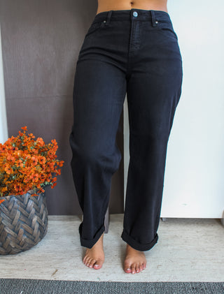 Walker Relaxed Barrel Jean | Tummy Control • Black