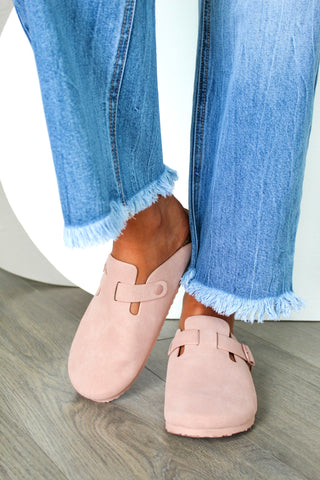 Cool & Collected Buckle Clog • Dusty Pink - FINAL SALE