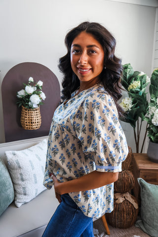 Wildflower Wonder • Cream/Blue