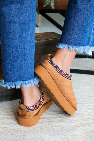 Mix & Mingle Platform Slipper • Tan