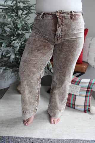 Olivia Vintage Wash Corduroy • Mocha - PLUS