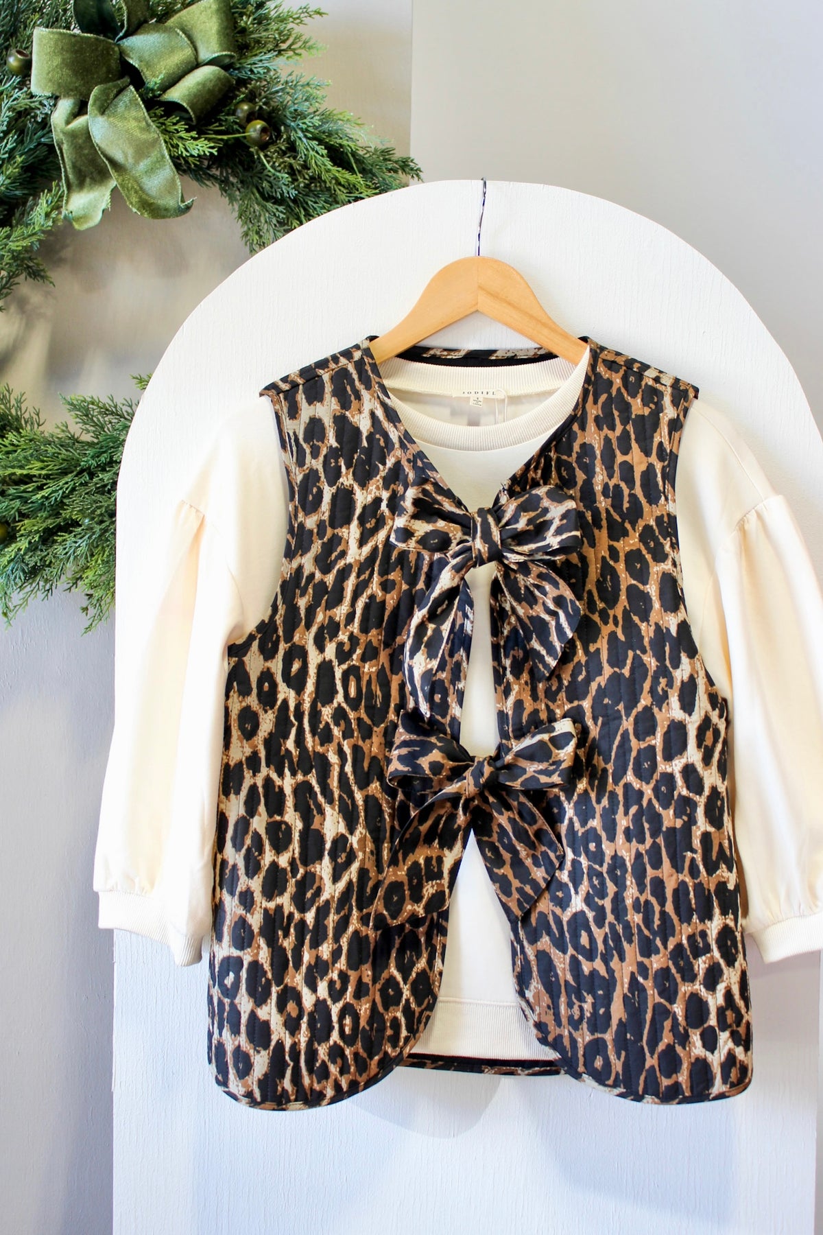 Wildest Dreams Quilted Ribbon Tie Vest • Leopard