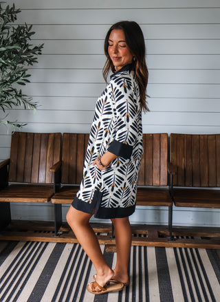 Prism & Palm Contrast Mini • Black/Ivory