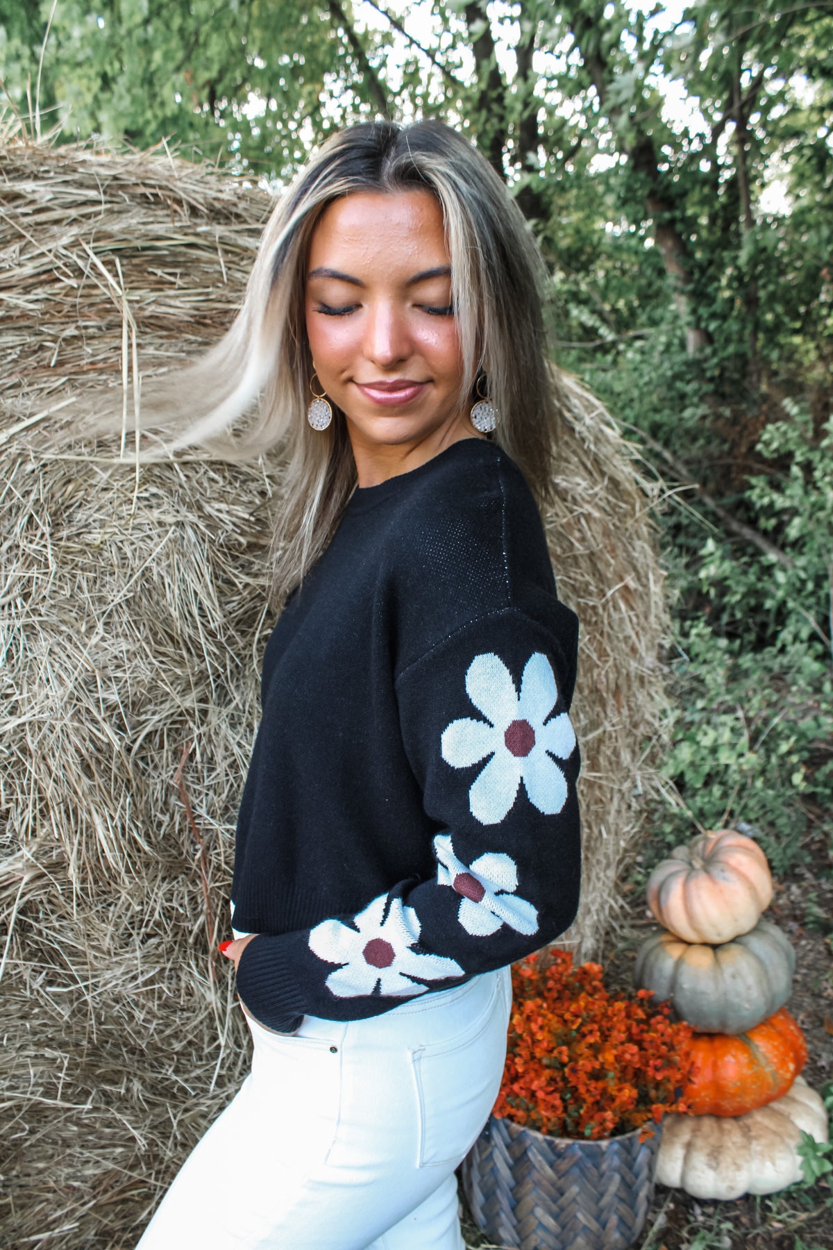 Darling Daisy Sweater • Black