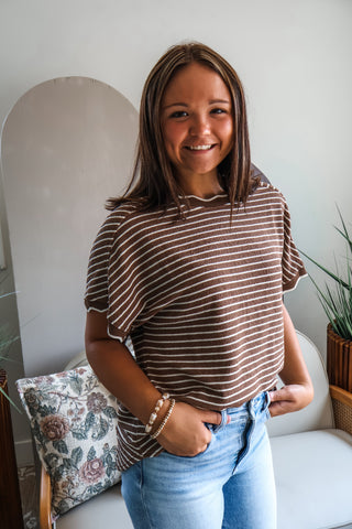 Stripe-aholic Scallop Top • Brown