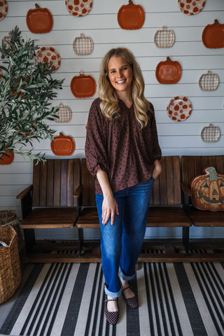 Pretty On Point • Espresso