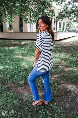 Daybreak Stripes • Black