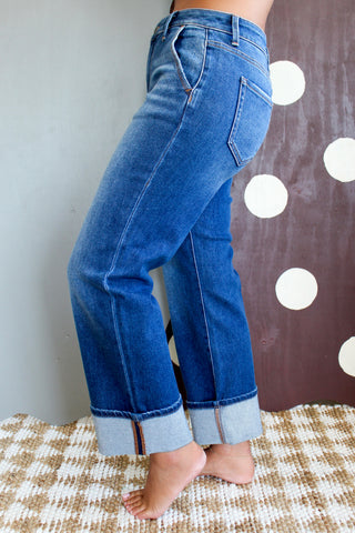 Bennie Cuffed Hem Straight • Dark Wash