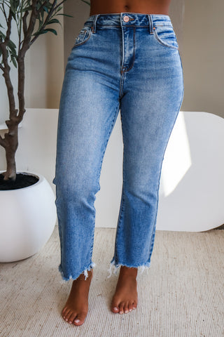 Marina Frayed Hem Straight • Light Wash