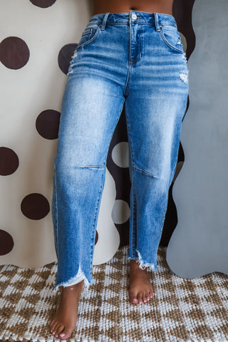 Jordan Distressed Barrel Jean • Medium Wash