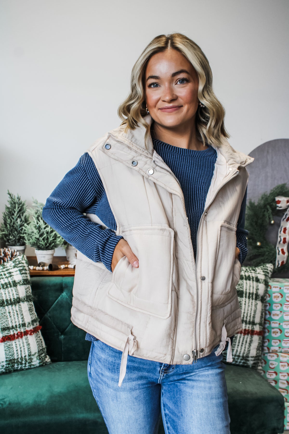 North Pole Puffer Vest • Beige