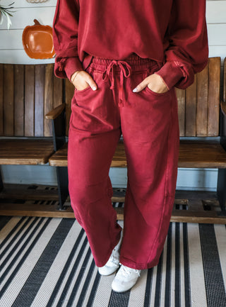 Off-Duty Barrel Pant Set • Red