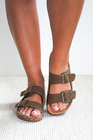 Brooke Buckle Strap Sandal • Dark Tan