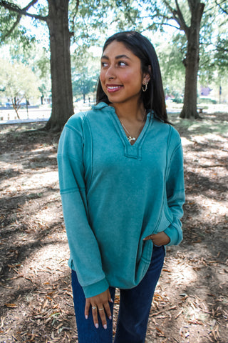 Weekend Hayrides • Teal