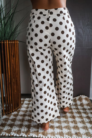 Chic Spot Scallop Pants • Brown Dot
