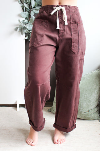 Paris Barrel Cargo Jean • Chocolate Brown