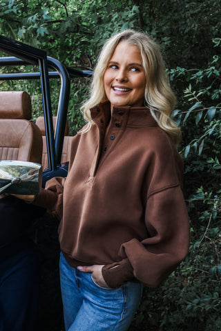 Aspen Snap Button Pullover • Chocolate