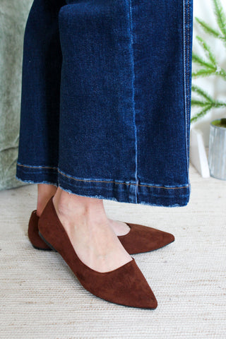 Pretty On Point Ballet Flat • Walnut
