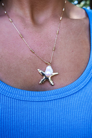 Off The Coast Necklace • Gold