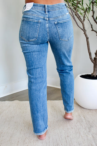 Brianne Mid Rise Straight • Medium Wash
