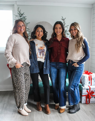 Winter Cottage • Ecru