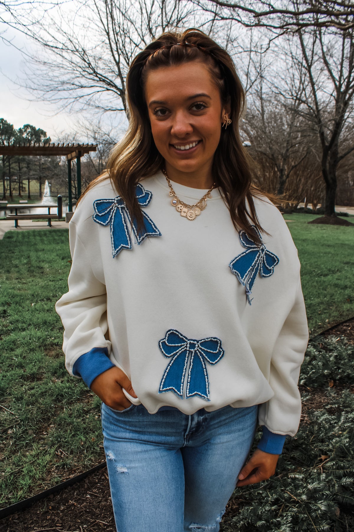 Bows & Pearls Pullover • Cream