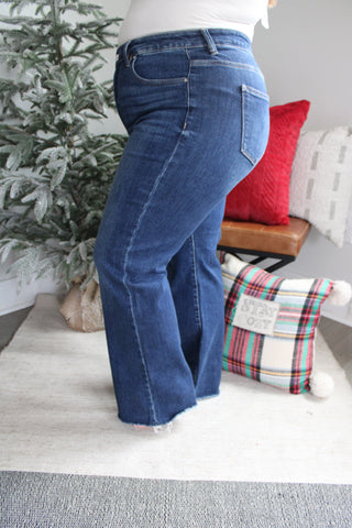 Callie Frayed Hem Straight | Tummy Control • Dark Wash - PLUS