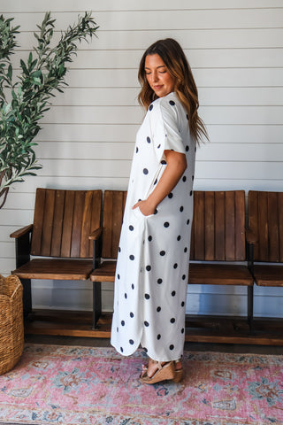 Connect the dots• cream