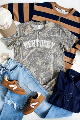 Kentucky Hunting Graphic Tee • Camo
