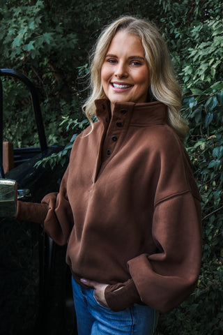 Aspen Snap Button Pullover • Chocolate