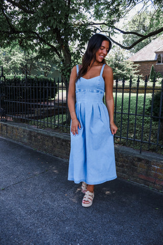 Denim Sweetheart Pleated Midi • Light Wash