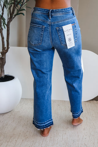 Inez Shadow Hem Straight • Medium Wash