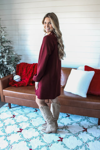 Merry Minimalist Pocket Dress • Wine