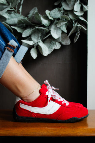 In The Lane Sneaker • Red/White