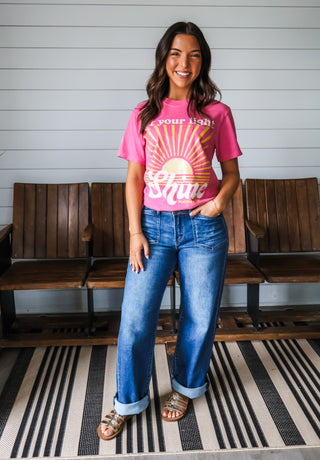 Let Your Light Shine Graphic Tee • Pink