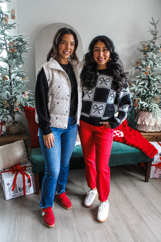 Wrapped With A Bow • Black