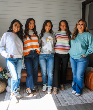 Essential Crewneck Pullover • Heather Grey