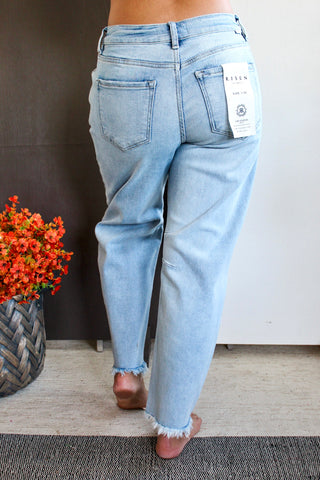 Belly Barrel Leg Jean • Light Wash