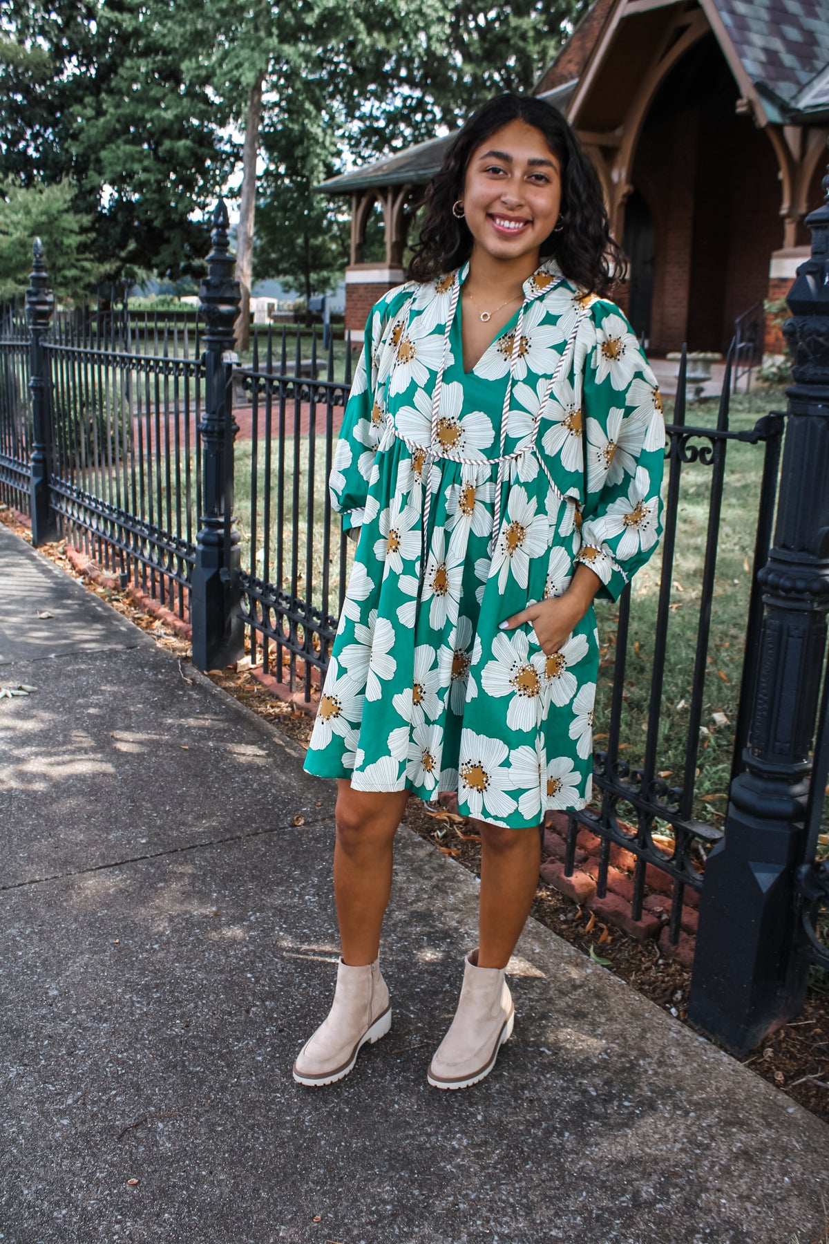 Pretty Thoughts Pocket Dress • Green Floral