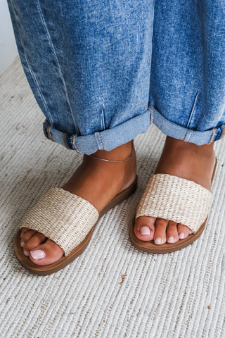 Marina Raffia Slides • Natural