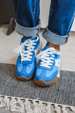 Run Off Retro Sneakers • Blue Multi