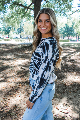 Thinking Out Loud Tie Dye Top • Midnight - FINAL SALE