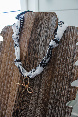 Blissful Bow Scarf Necklace • Black/White